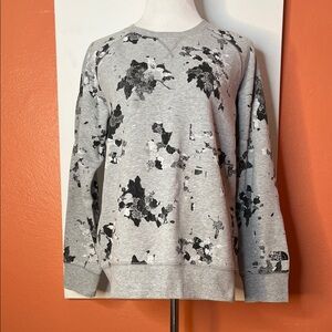 The North Face Women’s Gray and Black Crewneck Sweatshirt